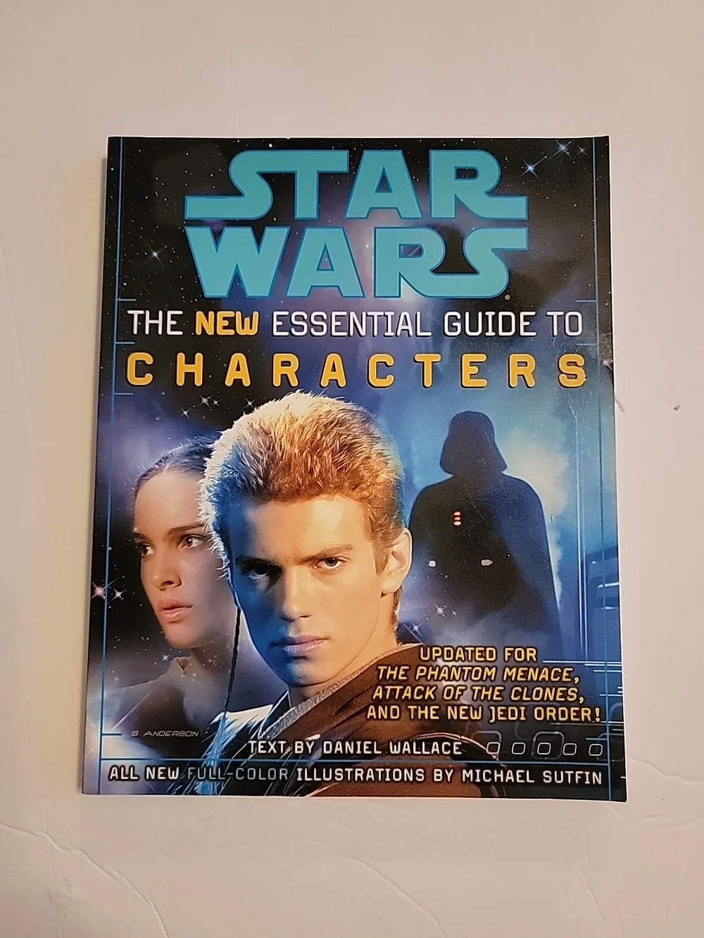 Star Wars The New Essential Guide to Characters - Blue & Yellow Cover